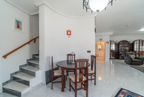 Revente - Villa - Orihuela Costa - La Zenia