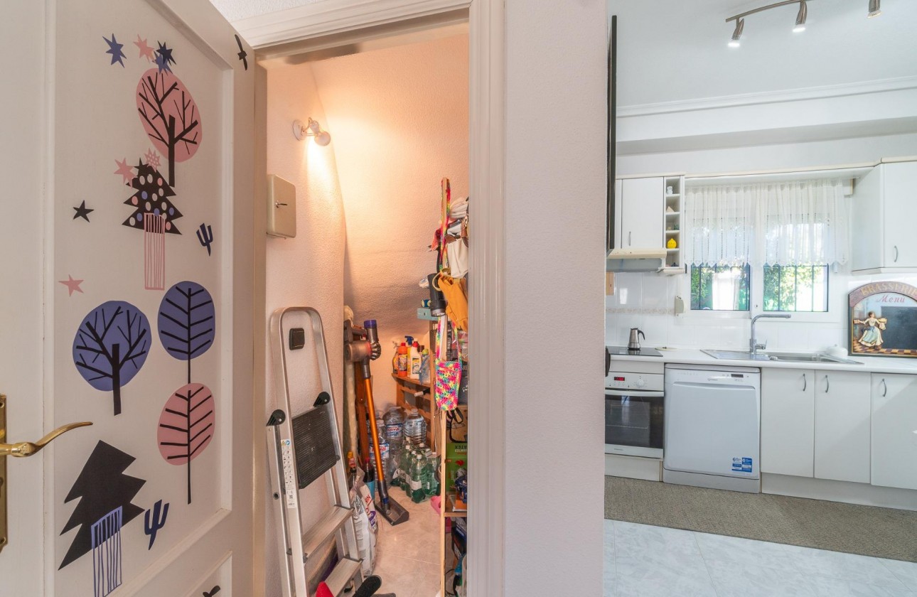 Revente - Villa - Orihuela Costa - La Zenia