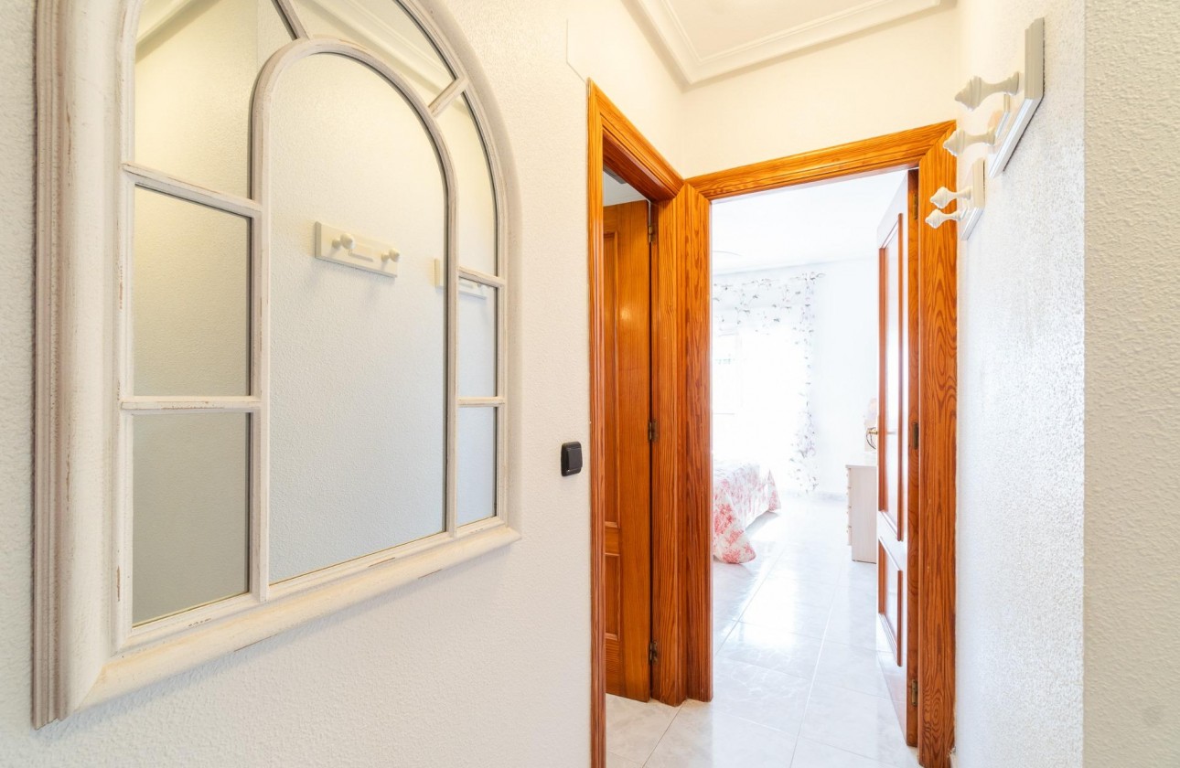 Revente - Villa - Orihuela Costa - La Zenia