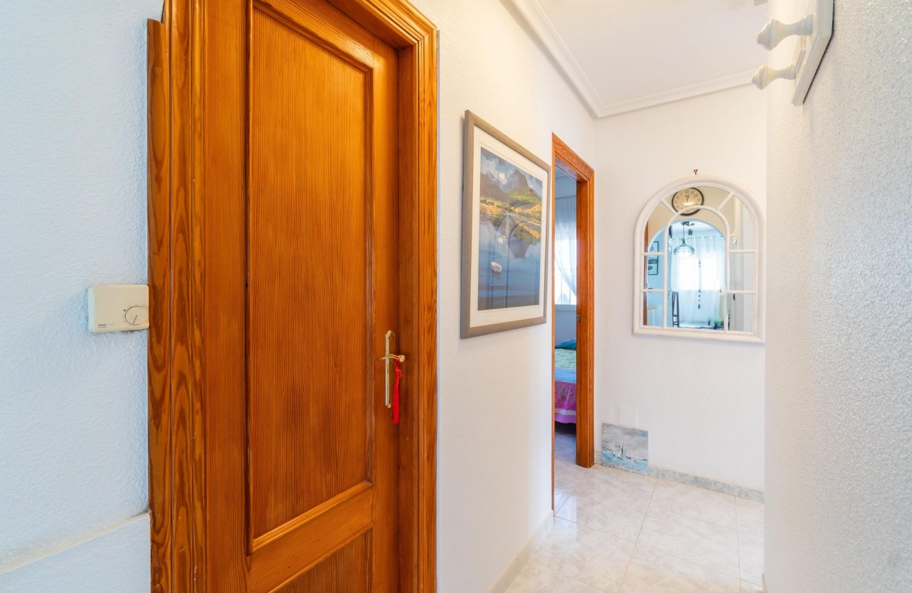 Revente - Villa - Orihuela Costa - La Zenia