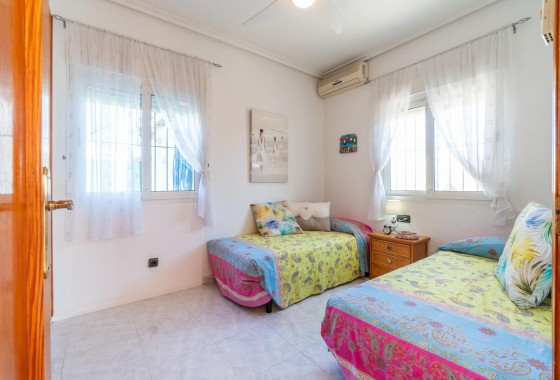 Revente - Villa - Orihuela Costa - La Zenia