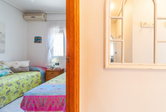 Revente - Villa - Orihuela Costa - La Zenia