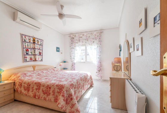 Revente - Villa - Orihuela Costa - La Zenia