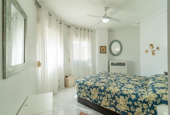 Revente - Villa - Orihuela Costa - La Zenia