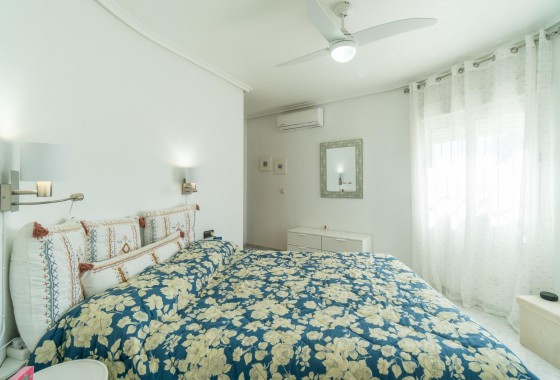 Revente - Villa - Orihuela Costa - La Zenia