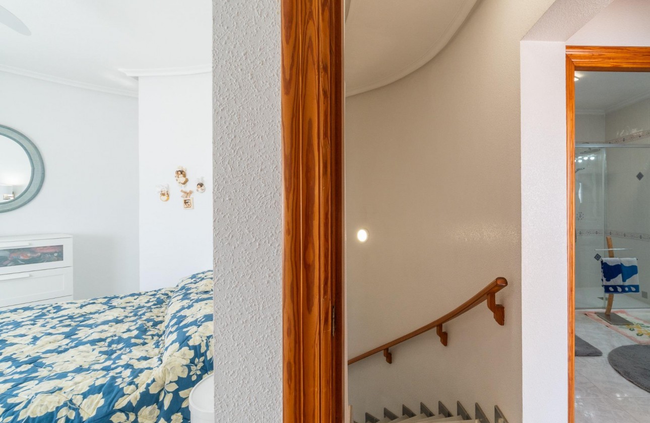 Revente - Villa - Orihuela Costa - La Zenia