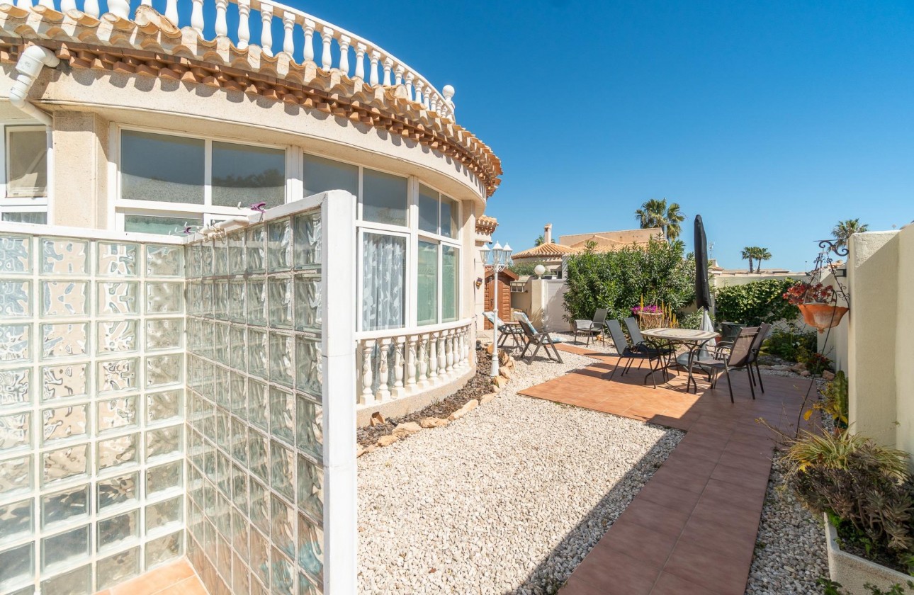 Revente - Villa - Orihuela Costa - La Zenia