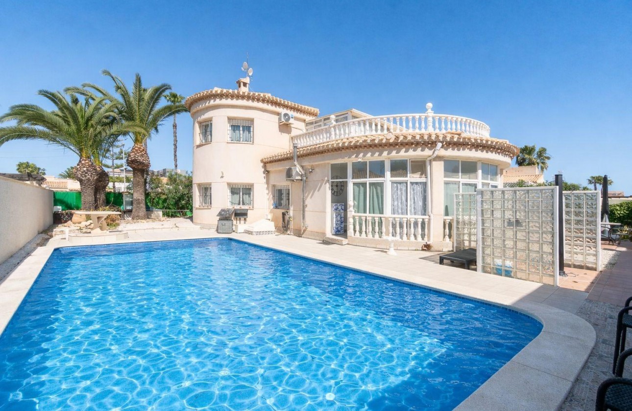 Revente - Villa - Orihuela Costa - La Zenia