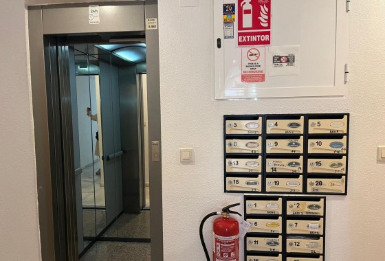 Revente - Appartement - Torrevieja - Cabo cervera