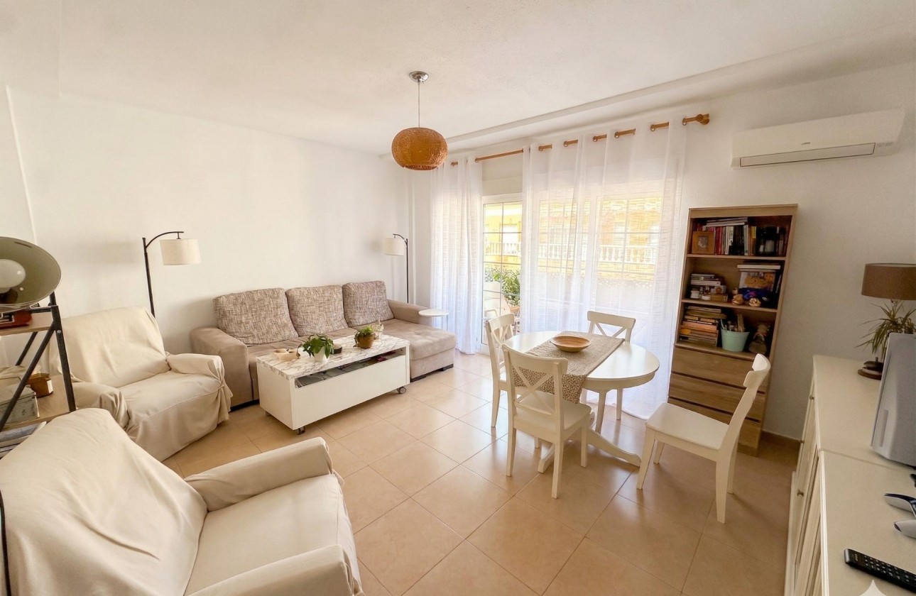 Revente - Appartement - Torrevieja - Centro