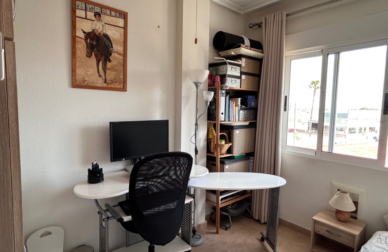 Reventa - Apartamento / piso - Jacarilla