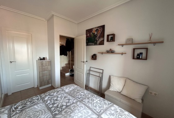 Reventa - Apartamento / piso - Jacarilla