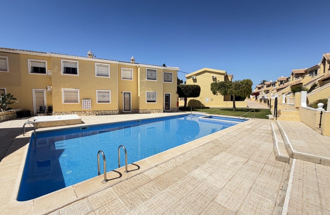 Reventa - Apartamento / piso - Villamartin