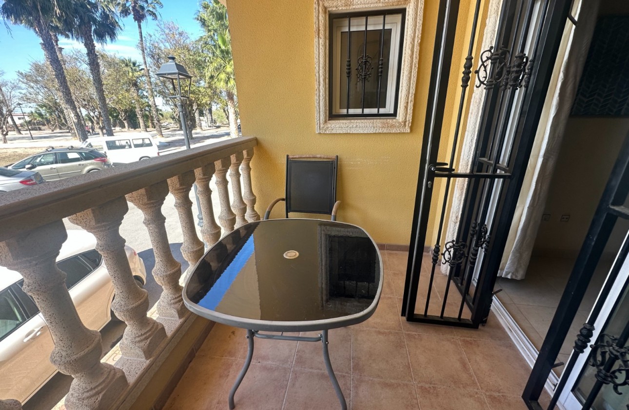 Reventa - Apartamento / piso - Jacarilla