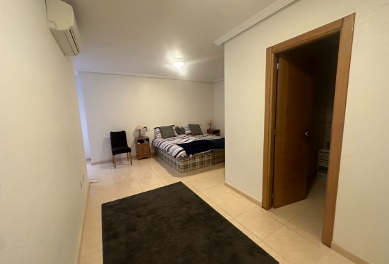 Reventa - Apartamento / piso - Jacarilla