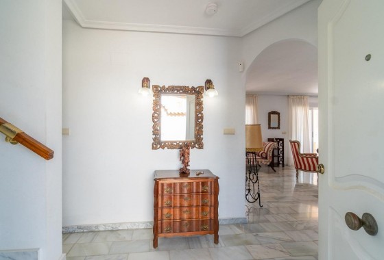 Resale - Villa - Torrevieja - Cala de cabo cervera