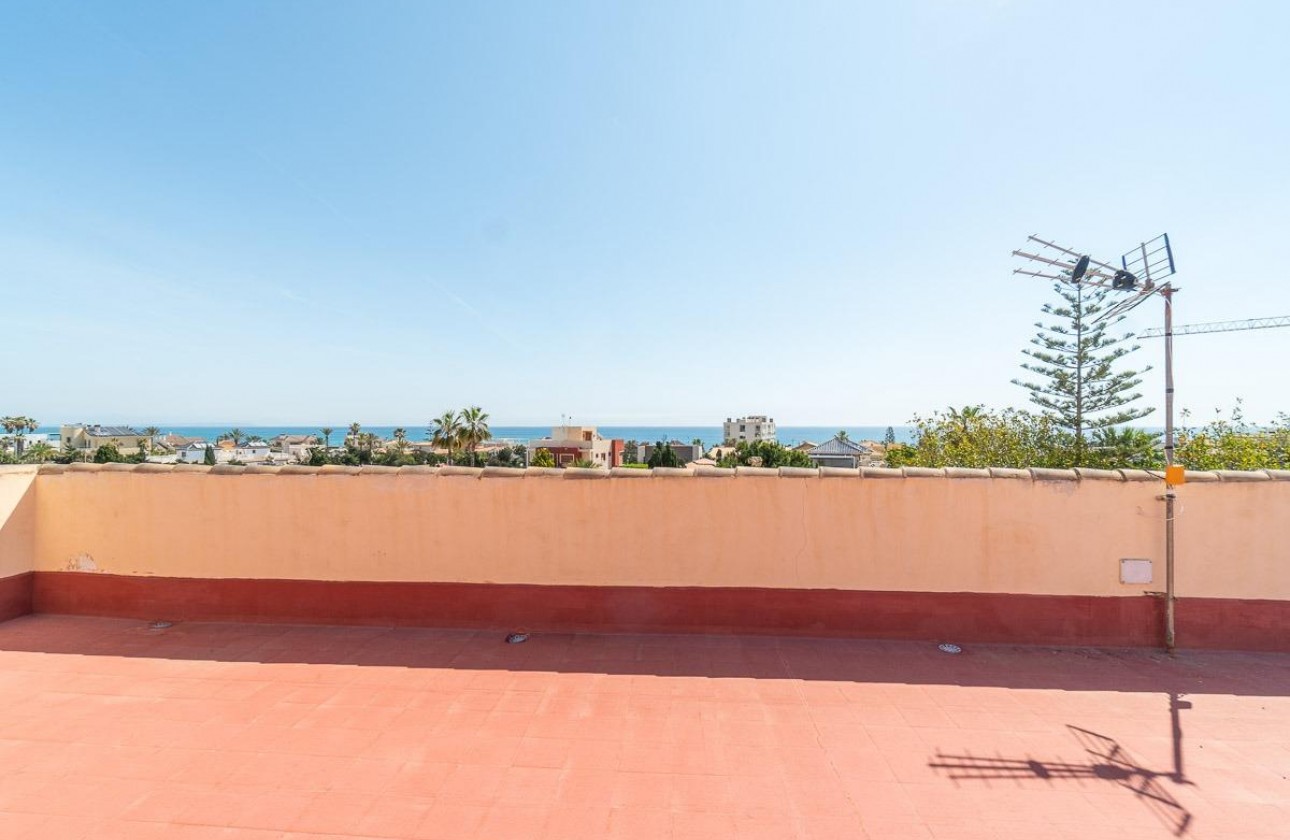 Resale - Villa - Torrevieja - Cala de cabo cervera