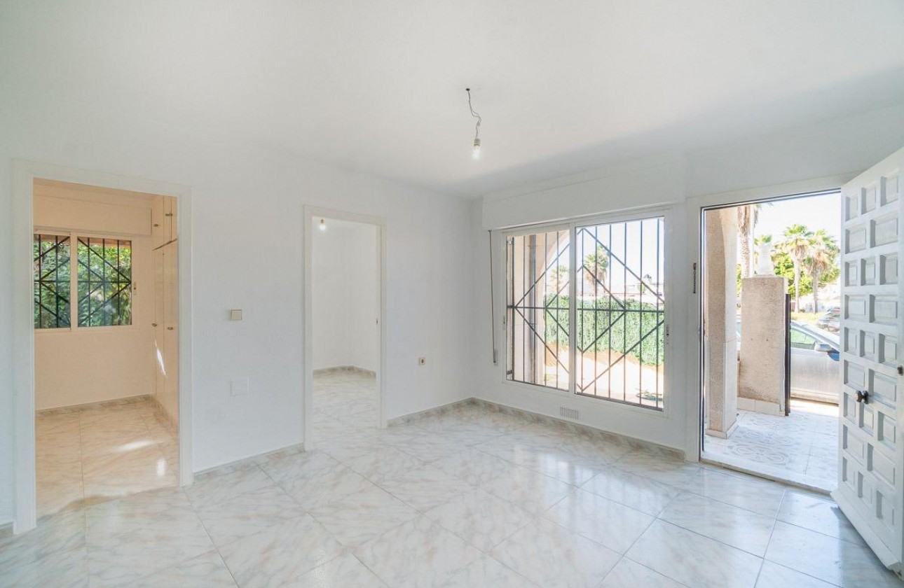 Revente - Villa - Torrevieja - Carrefour
