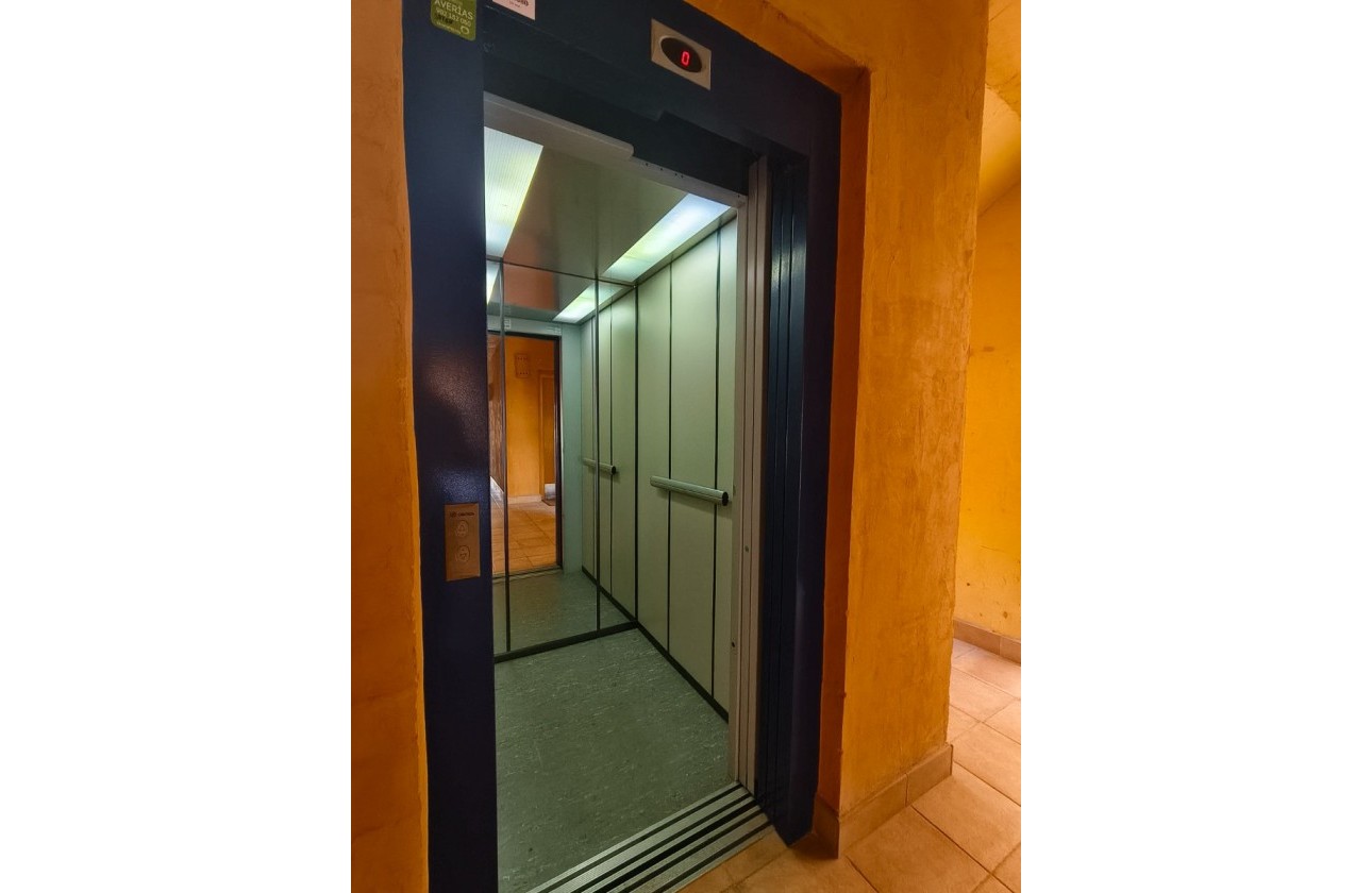 Revente - Appartement - Orihuela Costa - Villamartín