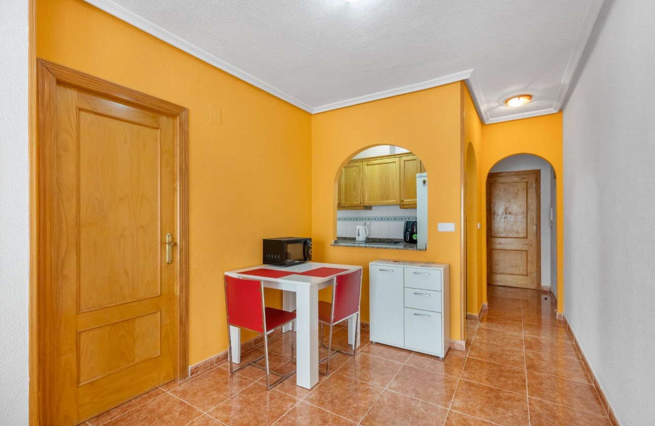 Revente - Appartement - Torrevieja - Centro - Muelle Pesquero