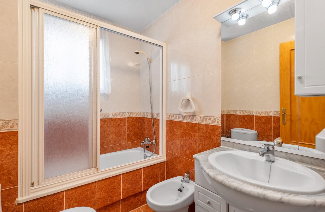 Revente - Appartement - Torrevieja - Centro - Muelle Pesquero