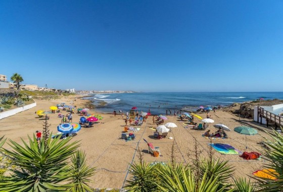 Resale - Apartment / flat - Torrevieja - Cabo cervera