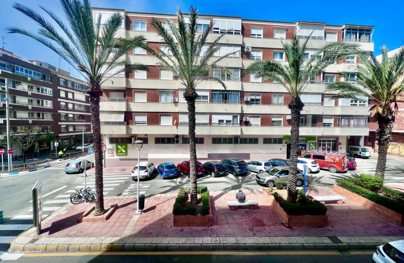 Reventa - Apartamento / piso - Torrevieja - torrevieja