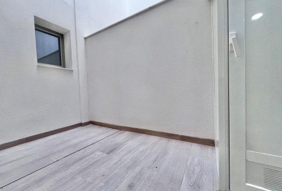 Reventa - Apartamento / piso - Torrevieja - torrevieja
