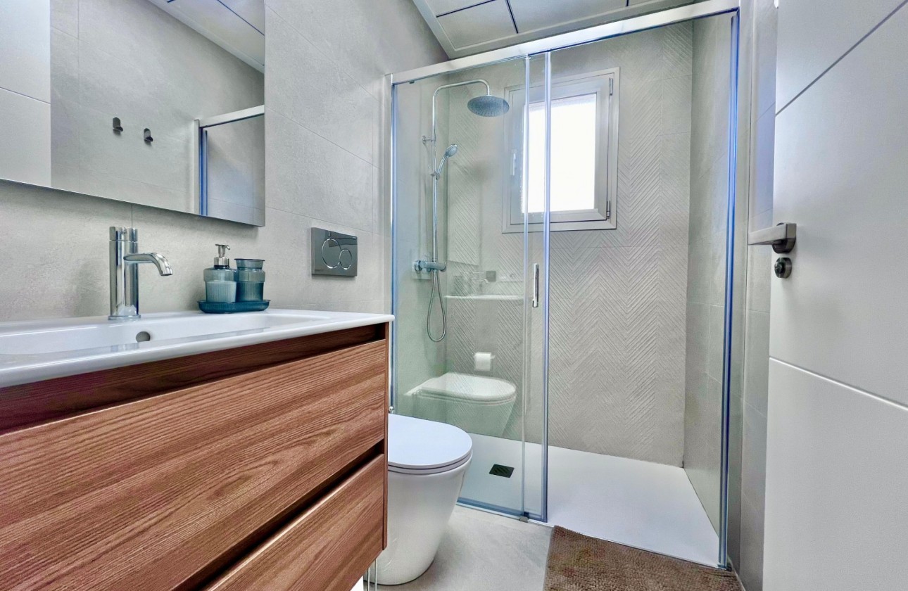 Reventa - Apartamento / piso - Torrevieja - torrevieja