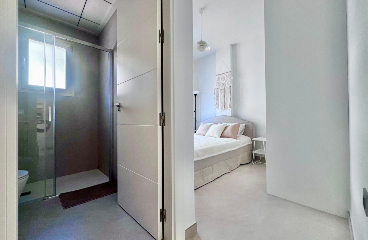 Reventa - Apartamento / piso - Torrevieja - torrevieja