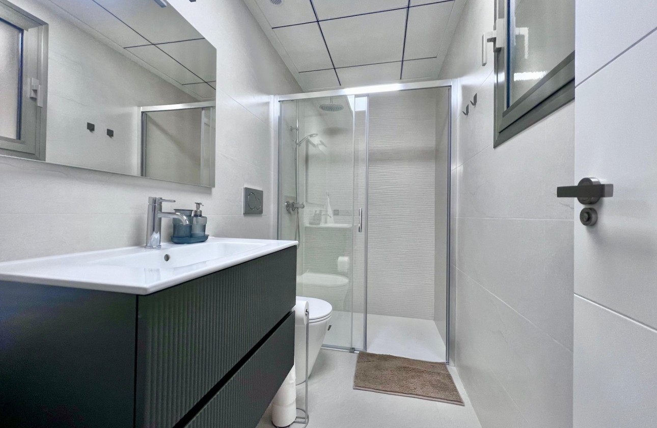 Reventa - Apartamento / piso - Torrevieja - torrevieja