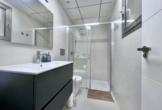 Reventa - Apartamento / piso - Torrevieja - torrevieja