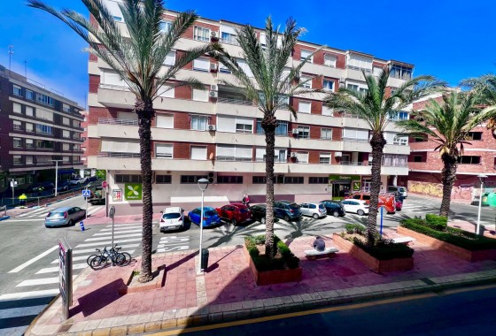 Reventa - Apartamento / piso - Torrevieja - torrevieja