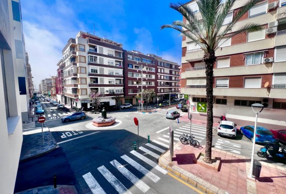Reventa - Apartamento / piso - Torrevieja - torrevieja