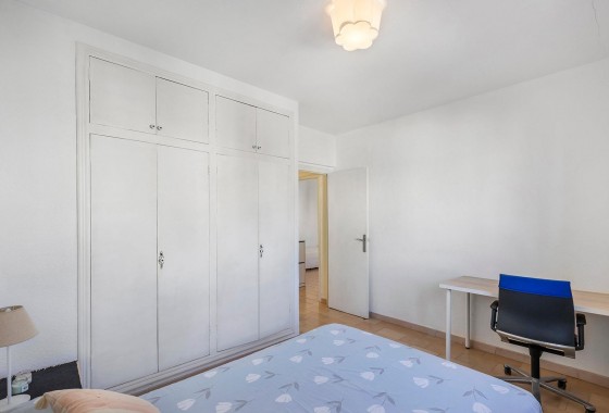 Resale - Villa - Torrevieja - Calas blanca