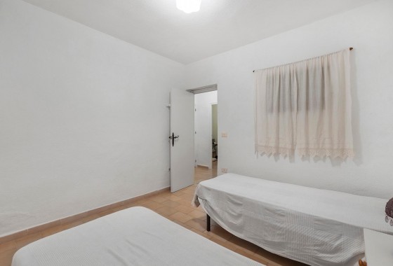 Resale - Villa - Torrevieja - Calas blanca