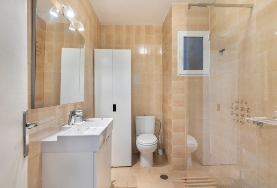 Resale - Villa - Torrevieja - Calas blanca