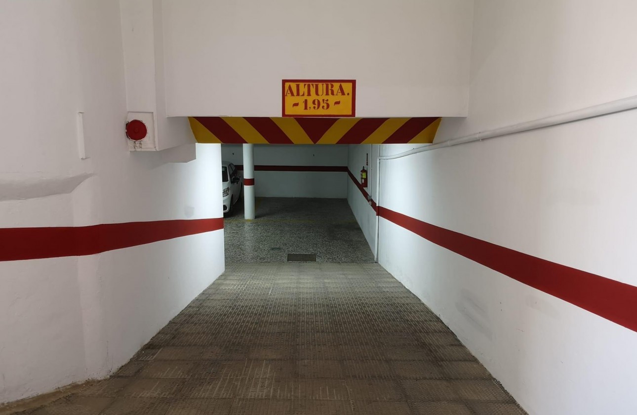 Reventa - Duplex - Los Alcázares - Centro