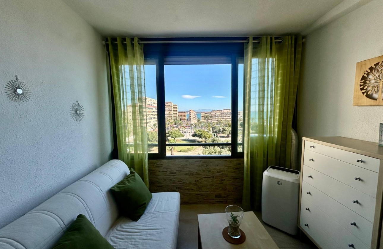 Resale - Apartment / flat - Torrevieja - Cabo cervera