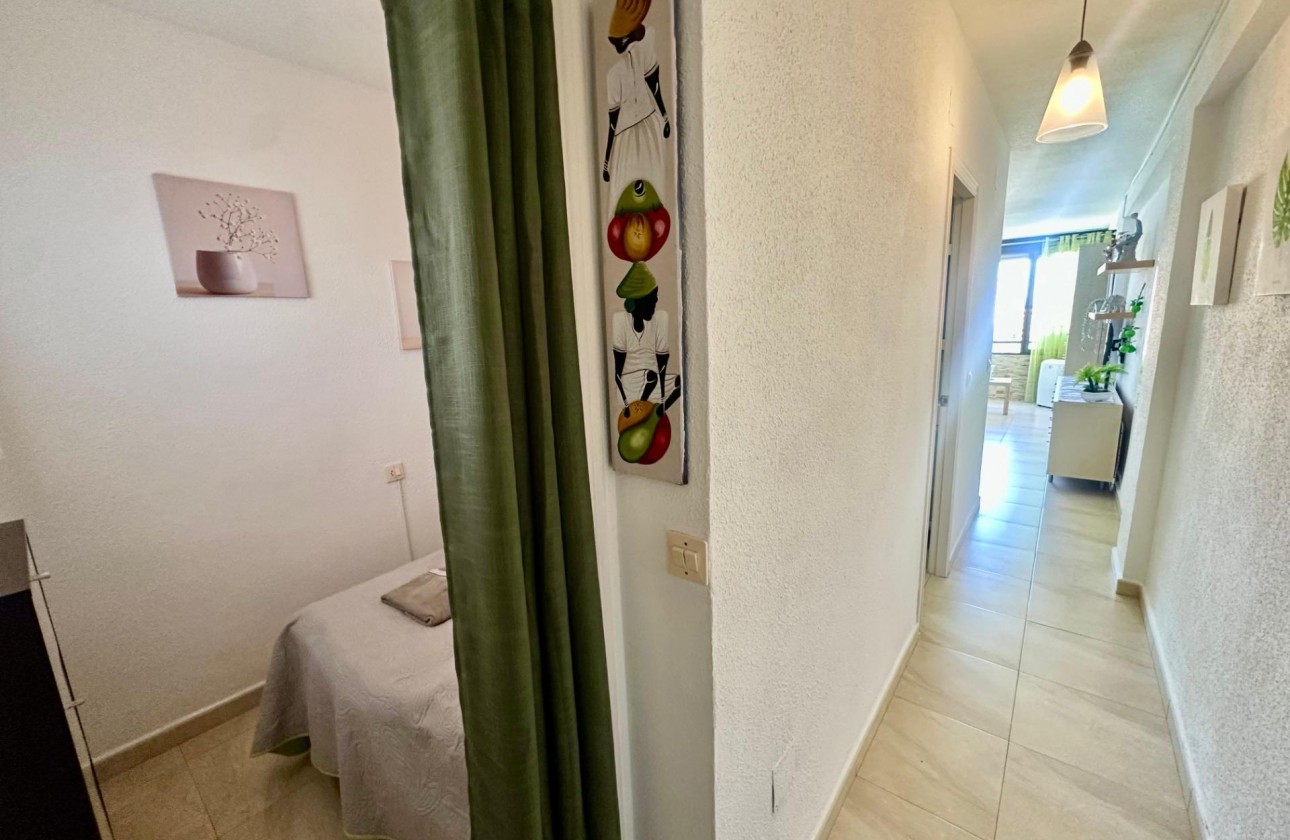 Resale - Apartment / flat - Torrevieja - Cabo cervera