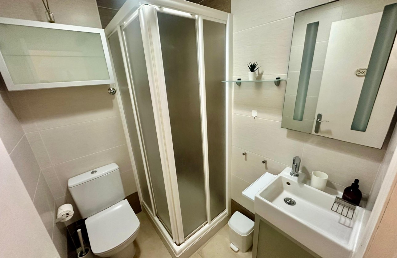 Resale - Apartment / flat - Torrevieja - Cabo cervera