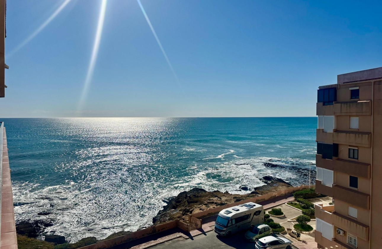 Resale - Apartment / flat - Torrevieja - Cabo cervera