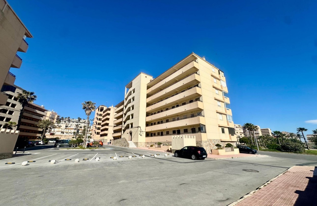 Resale - Apartment / flat - Torrevieja - Cabo cervera