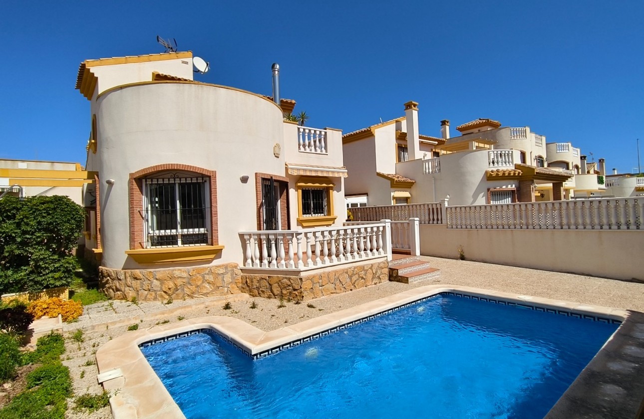 Reventa - detached house - Pilar de la Horadada