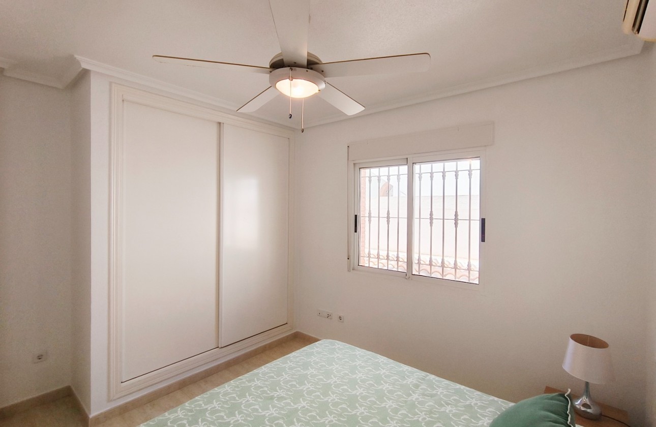 Reventa - detached house - Pilar de la Horadada