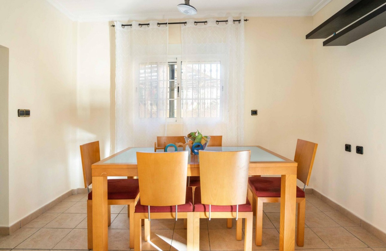 Reventa - Chalet - Orihuela Costa - Los Almendros-La Florida