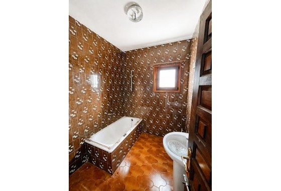 Reventa - Chalet - Torrevieja - Aguas Nuevas