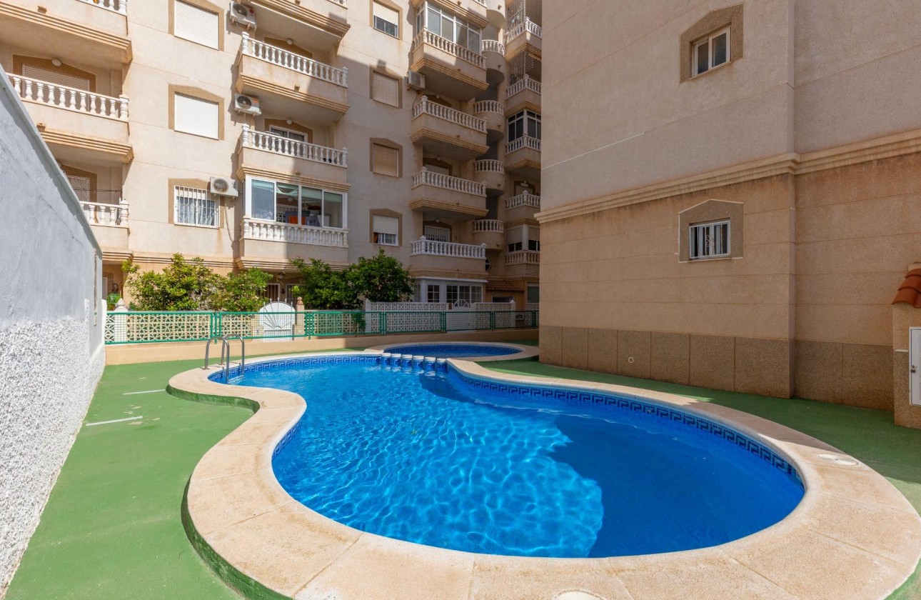 Revente - Appartement - Torrevieja - Nueva Torrevieja
