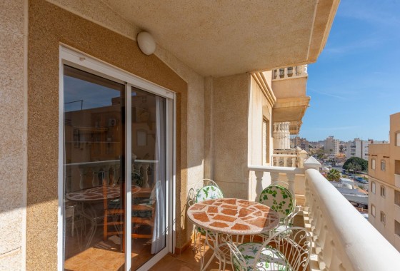 Revente - Appartement - Torrevieja - Nueva Torrevieja