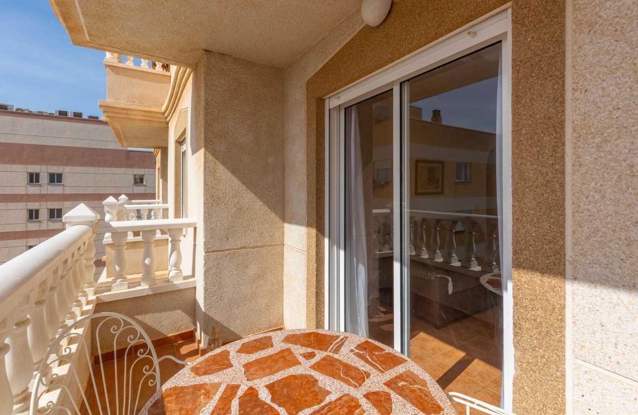 Revente - Appartement - Torrevieja - Nueva Torrevieja